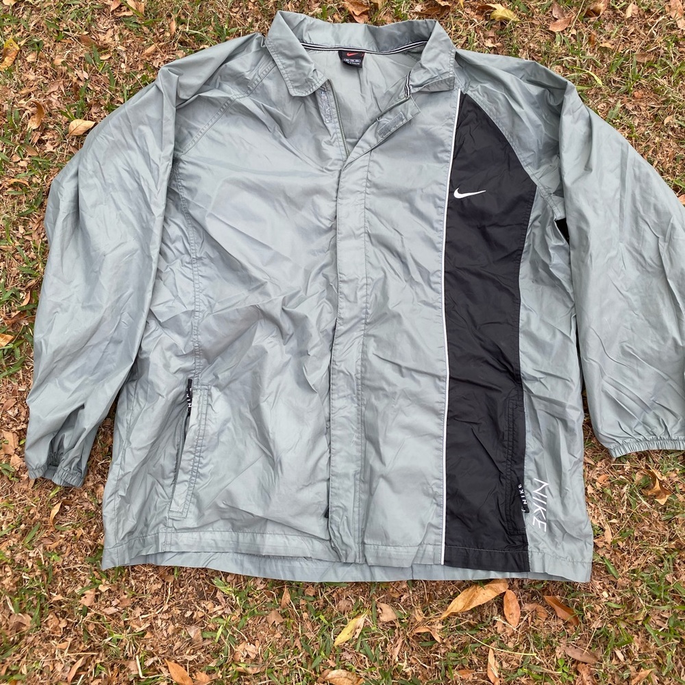 Vintage Nike windbreaker